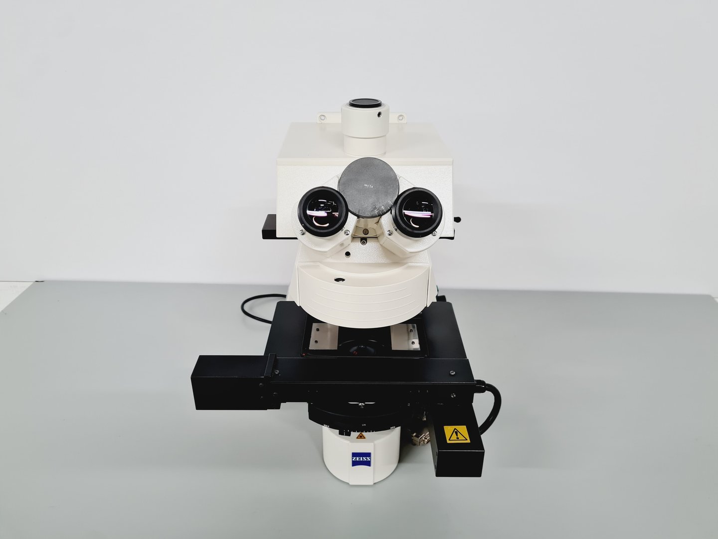 Image of Zeiss Axioplan 2 Upright Fluorescence Microscope with Motorised XY Stage