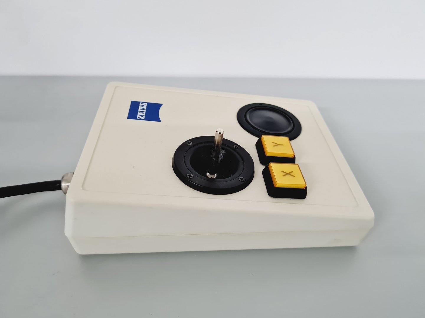 Image of Zeiss Axioplan 2 Upright Fluorescence Microscope with Motorised XY Stage