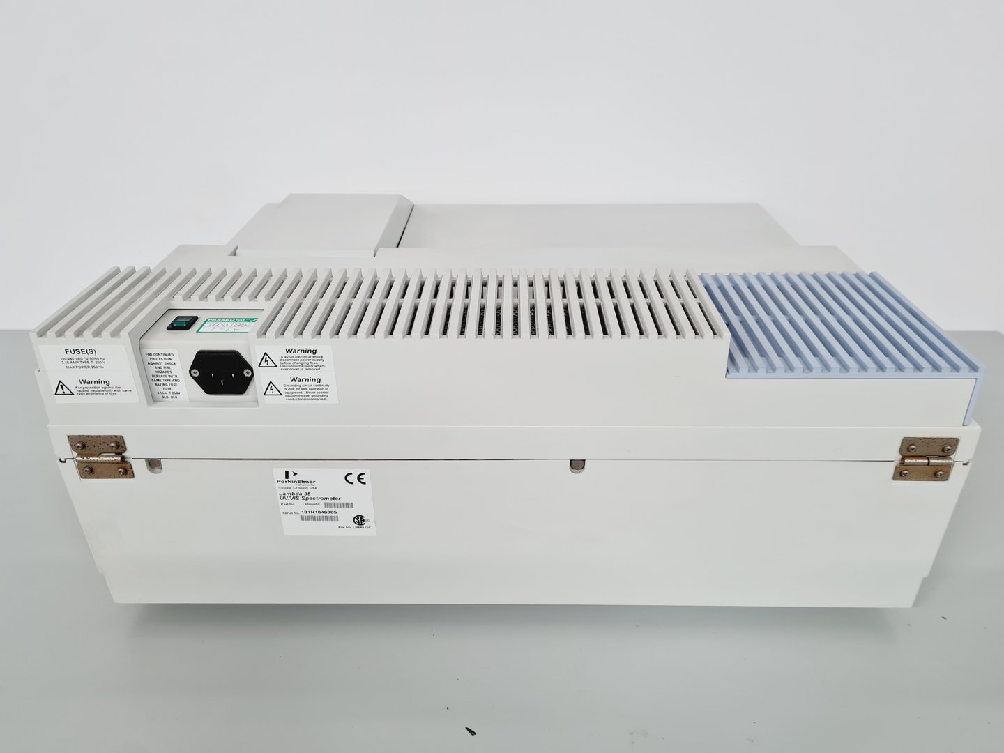 Image of Perkin Elmer Model Lambda 35 UV/VIS Spectrophotometer Lab