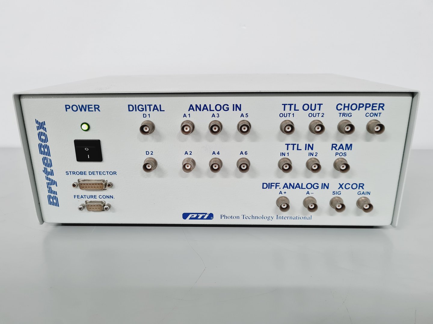 Image of Photon Technology International EasyLife LS Fluorescence Lifetime System Lab