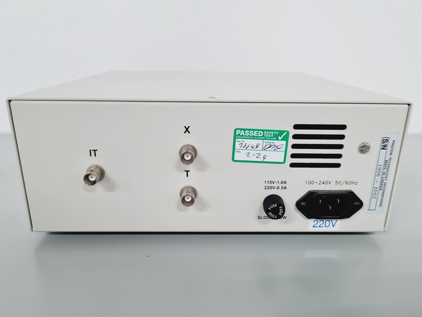 Image of Photon Technology International EasyLife LS Fluorescence Lifetime System Lab