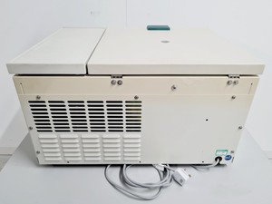 Thumbnail image of Heraeus Megafuge 1.0R Centrifuge Lab