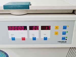Thumbnail image of Heraeus Megafuge 1.0R Centrifuge Lab