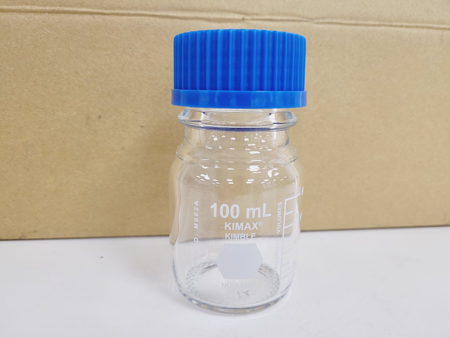 Image of Job Lot of 164 Boxes of 10 Media Bottles Kimax ISO, GL45, 100 ml, Blue PP Cap 