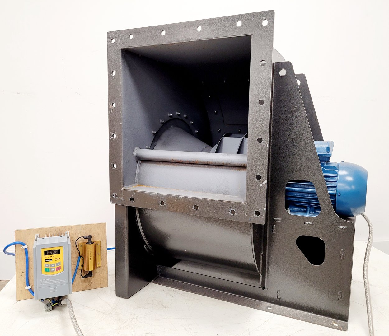 Image of FB Fans & Blowers Ltd Centrifugal Fan Type 400 (350) SBSZ100 & Controller