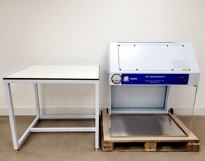 Thumbnail image of Bigneat HLFP 1.0 HLF Workstation Laminar Flow Cabinet Lab