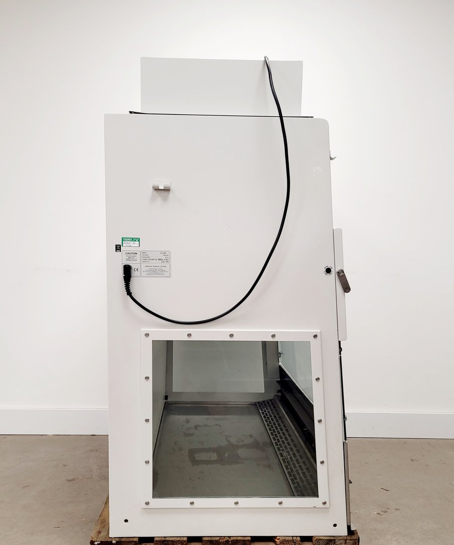 Image of Labcaire Model SC12R Recirculating Class II Safety Cabinet Lab