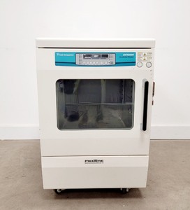 Thumbnail image of Lab Companion SIF-5000R Refrigerated Incubated Shaker - Shaking Incubator Lab