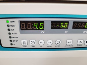 Thumbnail image of Lab Companion SIF-5000R Refrigerated Incubated Shaker - Shaking Incubator Lab