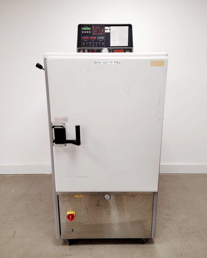 Image of Boxer 400/300L Front-Loading Autoclave Lab