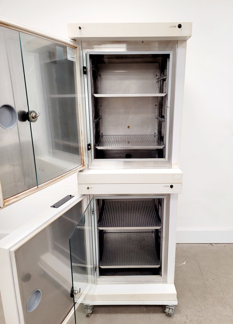 Image of NAPCO Model 5430 CO2 Incubator Double Stack Lab