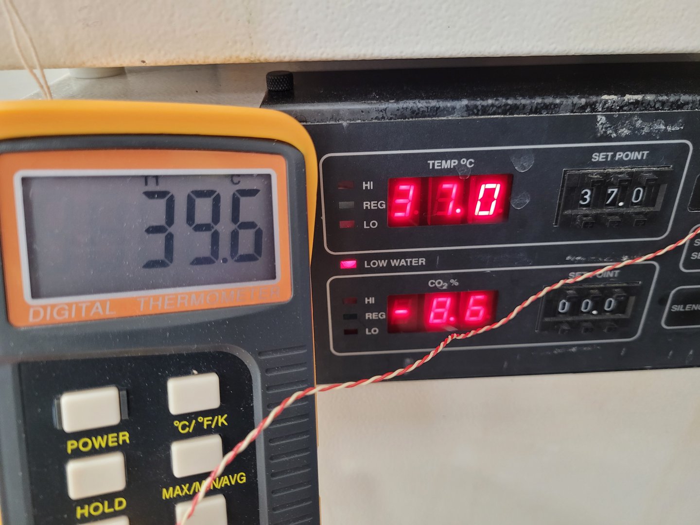 Image of NAPCO Model 5430 CO2 Incubator Double Stack Lab