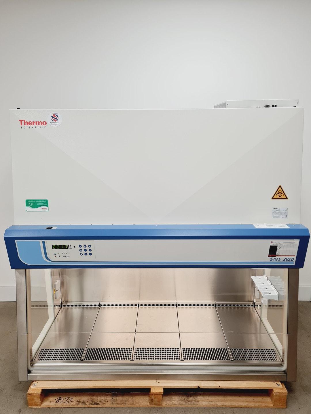 Image of Thermo Fisher Class 2 Safe 2020 1.5 Biological Safety Cabinet Lab