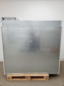 Thumbnail image of Thermo Fisher Model Safe 2020 1.5 Class 2 Biological Safety Cabinet Lab