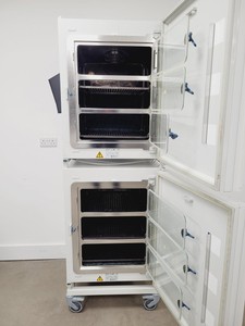 Thumbnail image of Thermo Scientific HERAcell 150i CO2 Incubator Double Stack Lab