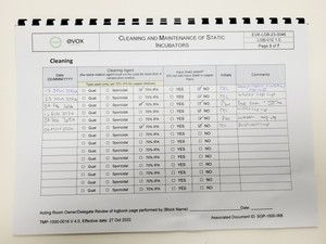 Thumbnail image of Thermo Scientific HERAcell 150i CO2 Incubator Double Stack Lab