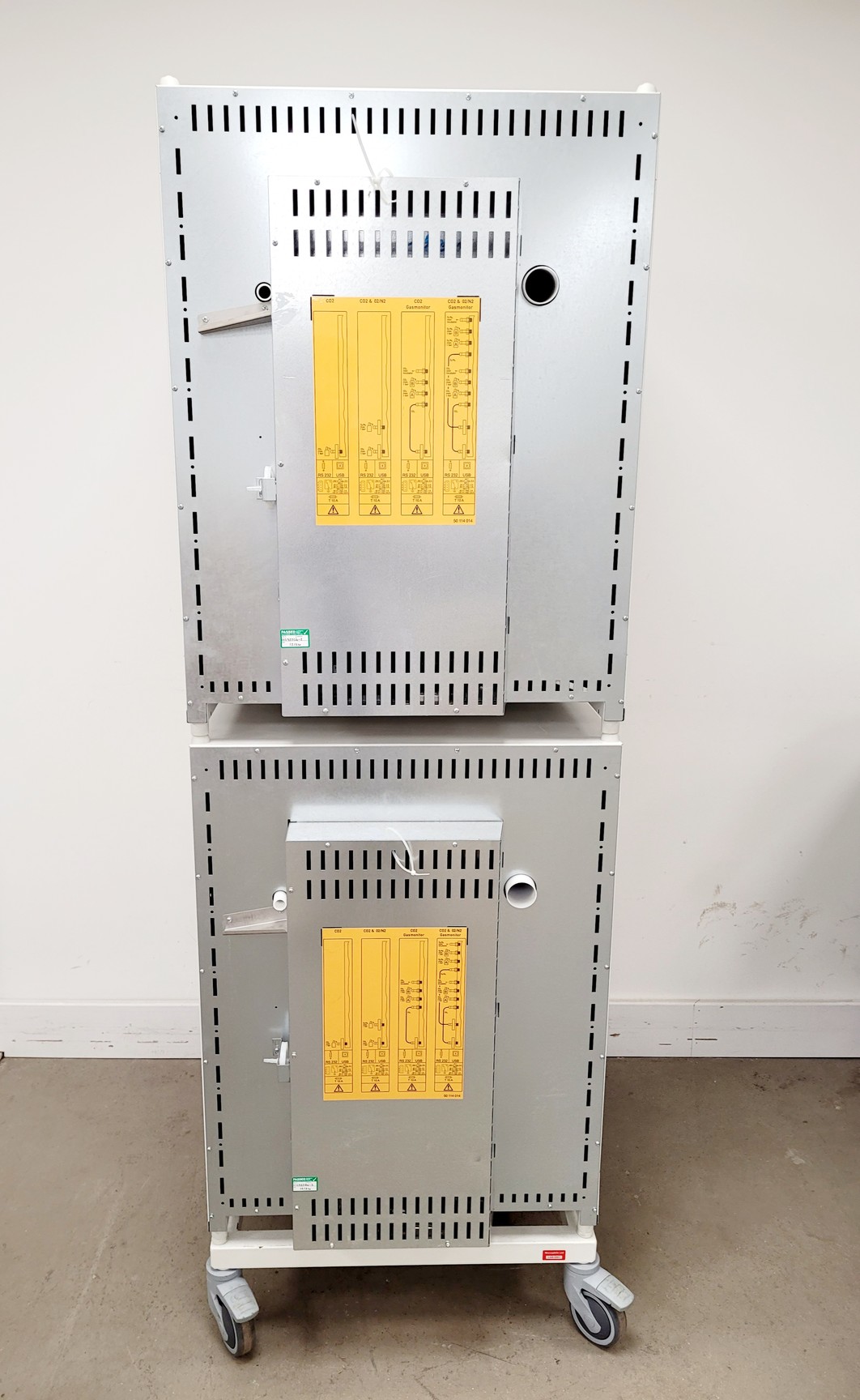 Image of Thermo Scientific HERAcell 150i CO2 Incubator Double Stack Lab