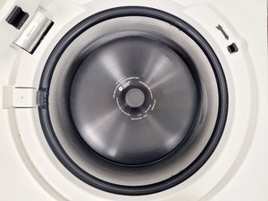 Thumbnail image of Beckman Coulter Avanti JXN-26 Ultra Centrifuge Lab