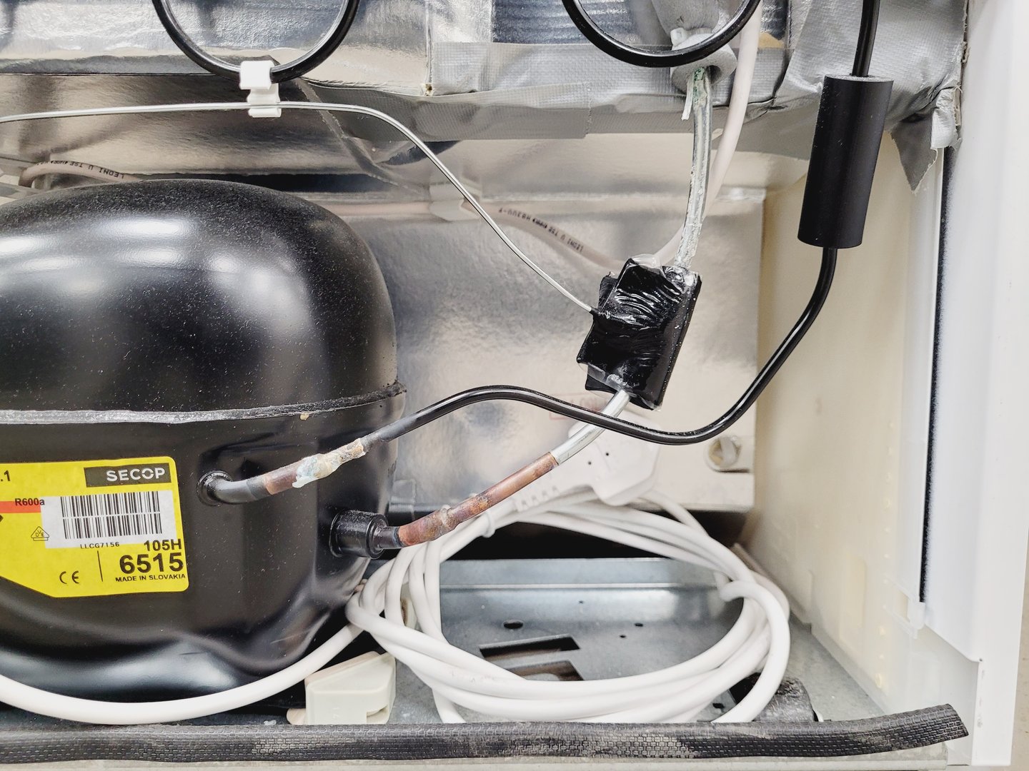 Image of Liebherr MediLine LGEX 3410 Laboratory Freezer Lab