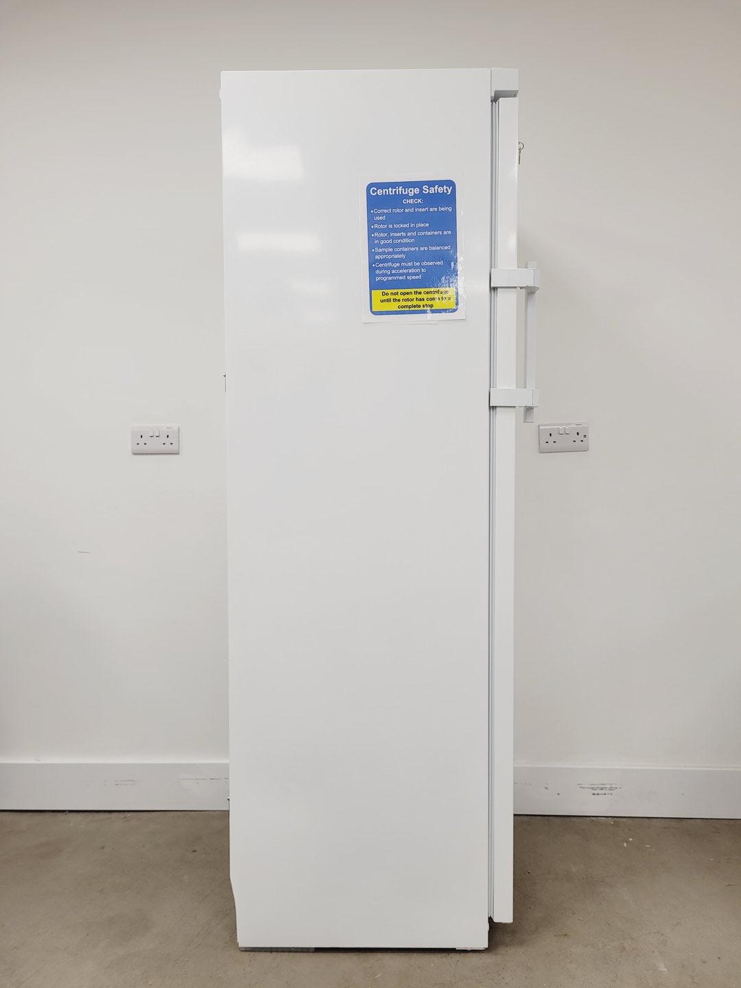 Image of Liebherr LKexv 3910 Laboratory Fridge Lab