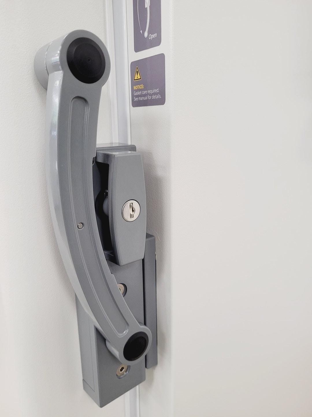Image of Stirling SU105UE Ultra Low Temperature Freezer Lab