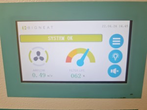 Thumbnail image of Bigneat BC 1506 Ductless Fume Hood Lab