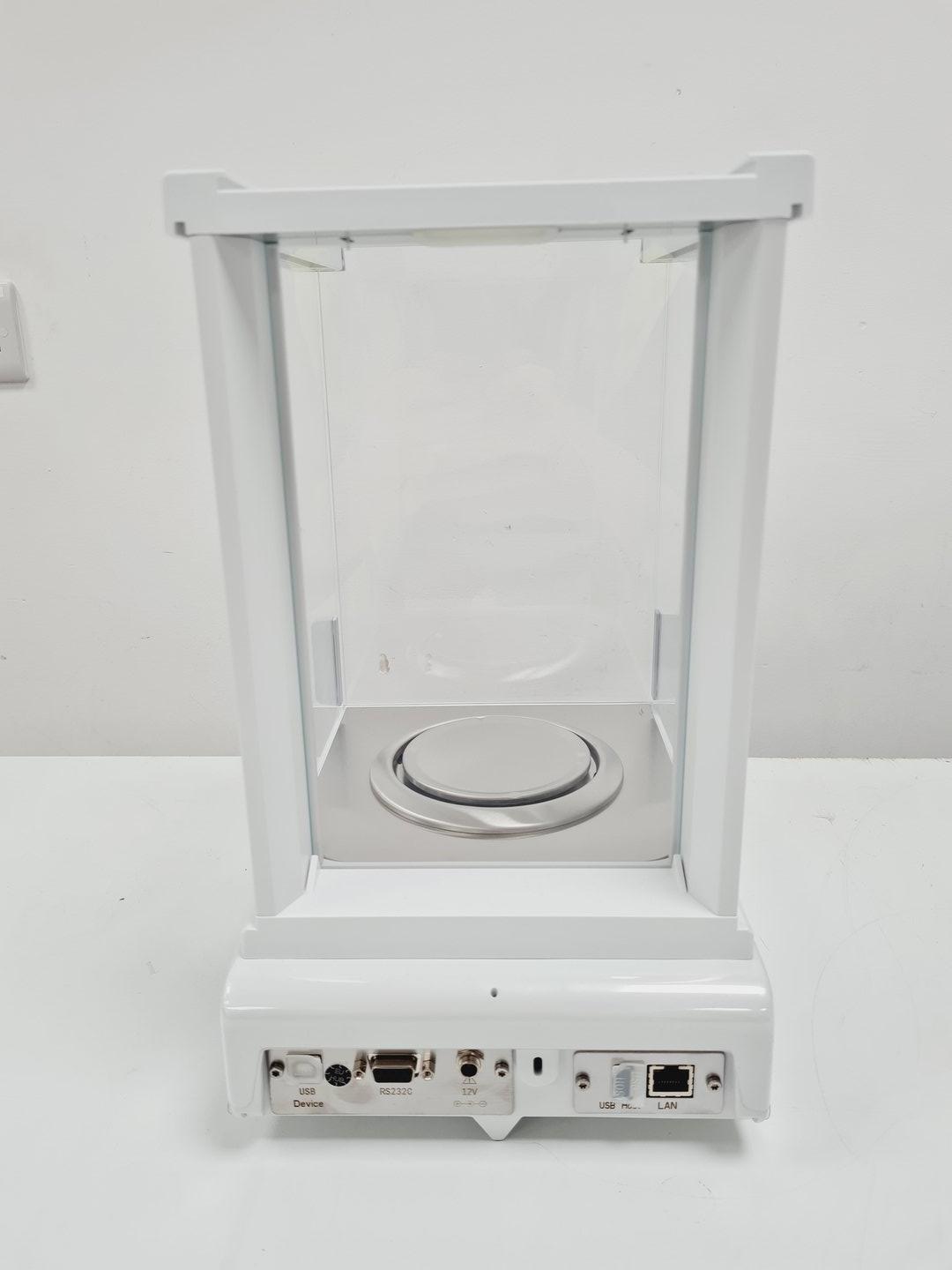 Image of Mettler Toledo MS304TS/00 Analytical Balance Scales Lab