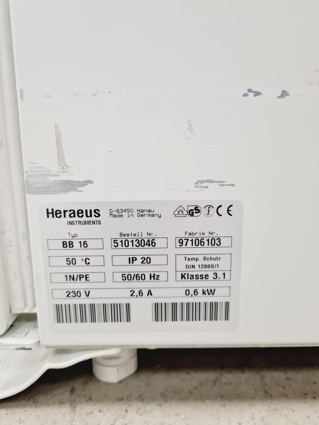 Image of Heraeus BB 16 Function Line CO2 Incubator Lab