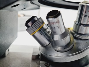 Thumbnail image of Leitz Diavert Inverted Microscope Lab