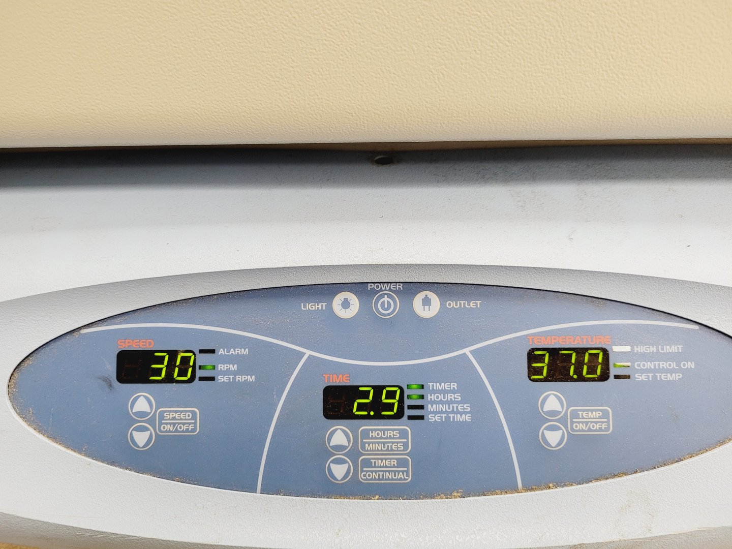 Image of Thermo Scientific MaxQ 6000 Incubator Shaker Model SHKE6000-1CE Lab