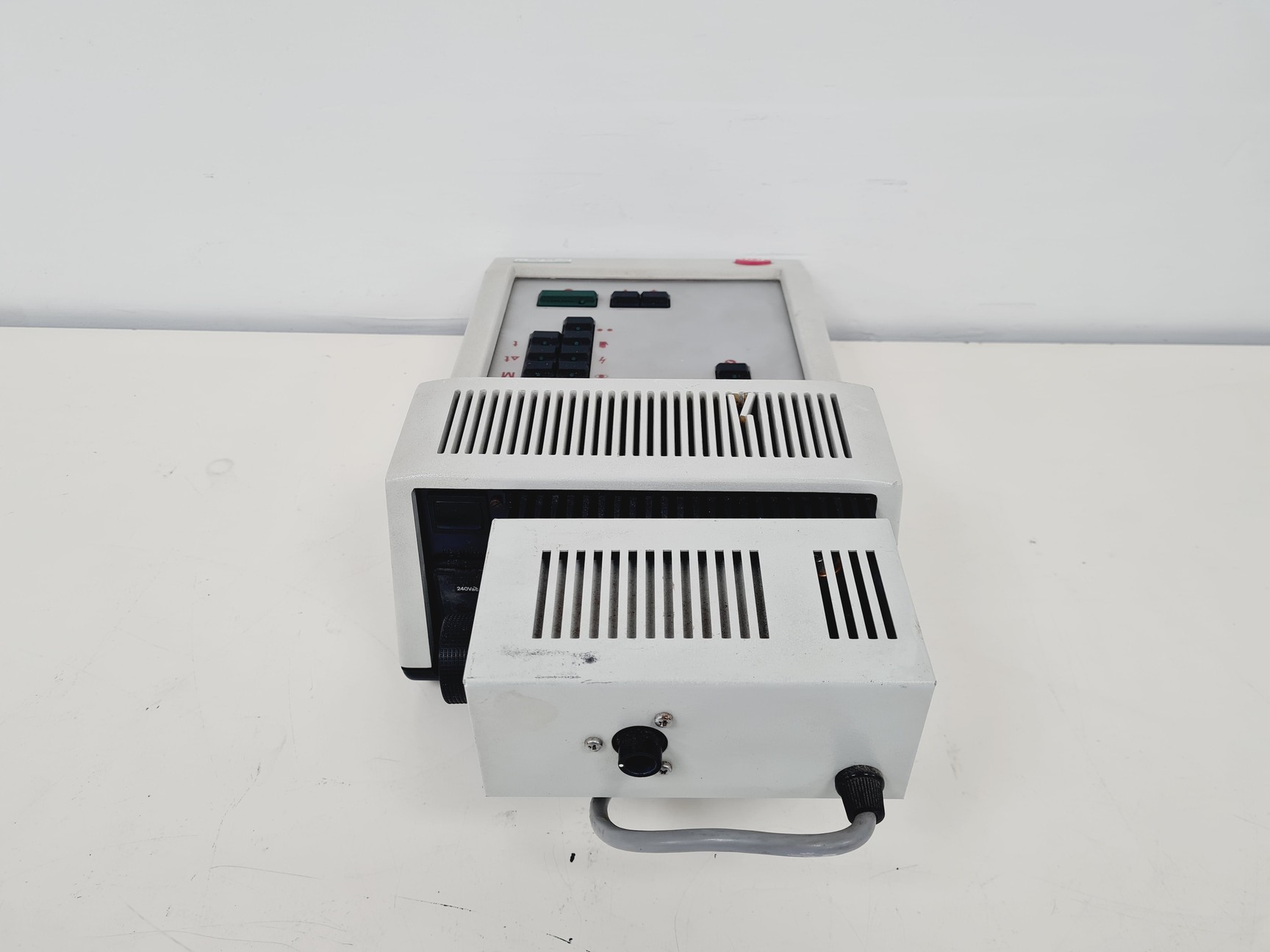 Image of Leitz Dialux 22 Fluorescence Microscope With Camera + Control Unit Lab Faulty