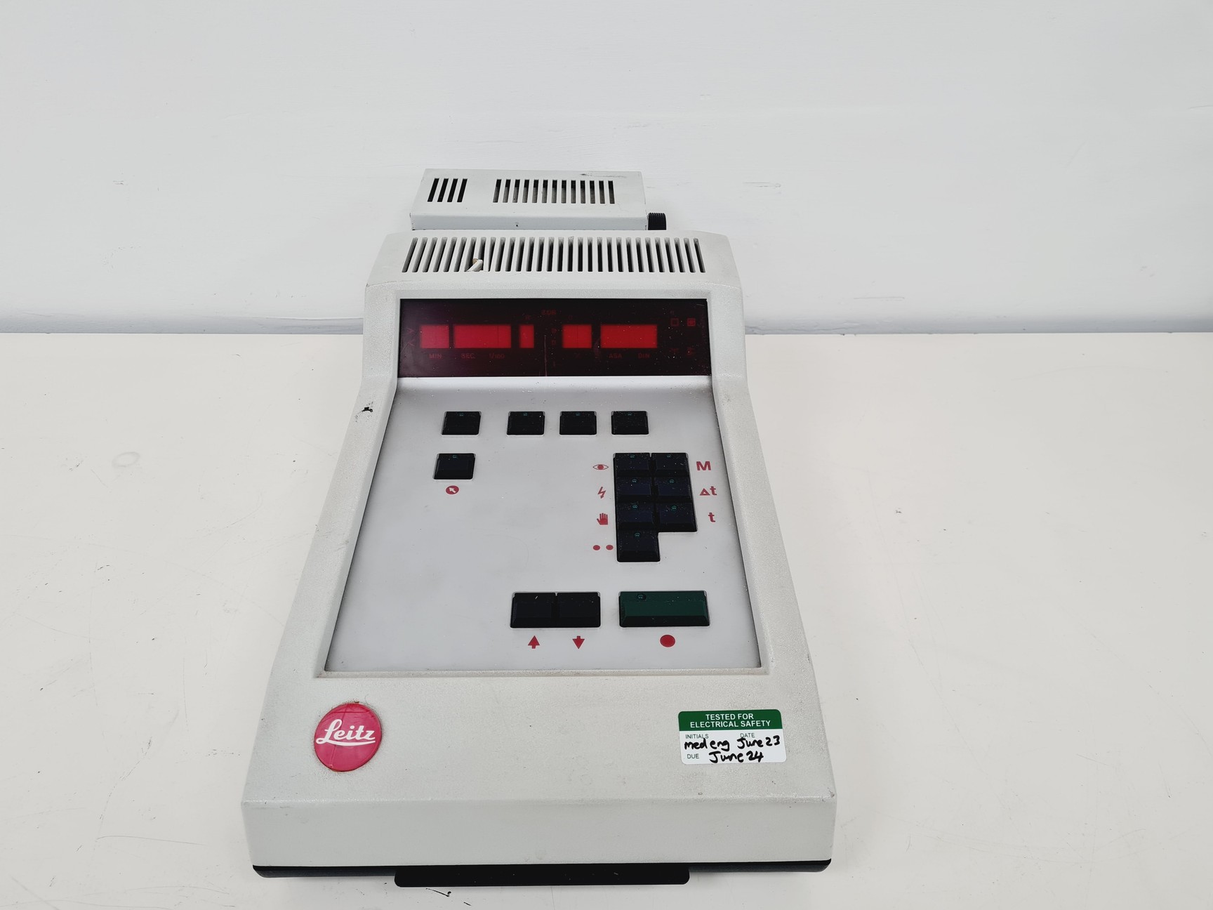 Image of Leitz Dialux 22 Fluorescence Microscope With Camera + Control Unit Lab Faulty