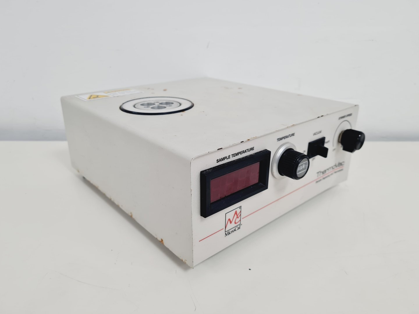 Image of MicroCal Microcalorimeter System With VP-ITC, VP-DSC + Control Unit