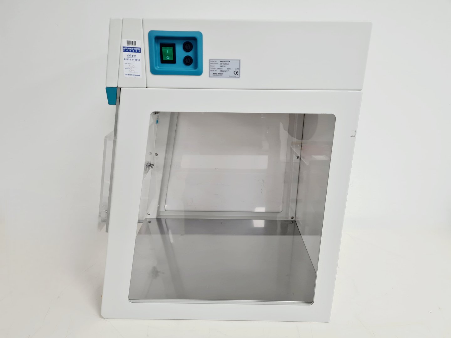 Image of Lab Companion UVC-01 UV Cabinet