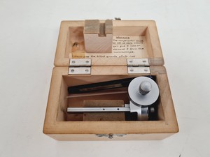 Thumbnail image of Zeiss Ulraphot Vintage Photographic Microscope With Lot Of Accessories + Desk