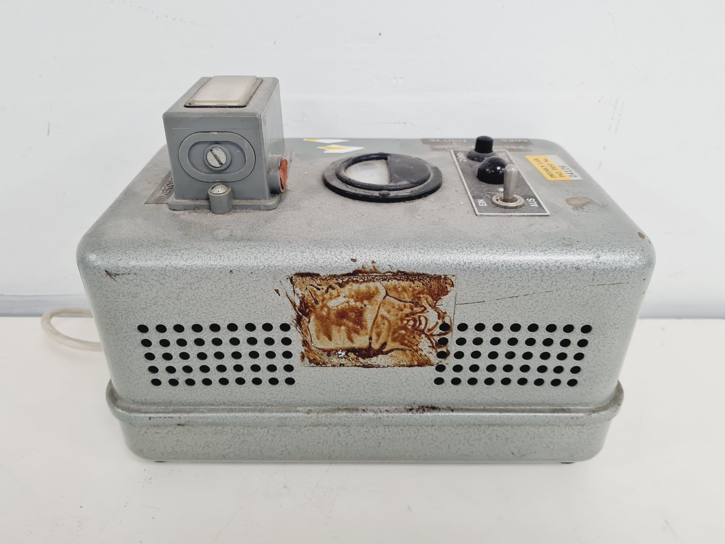 Image of Zeiss Ulraphot Vintage Photographic Microscope With Lot Of Accessories + Desk