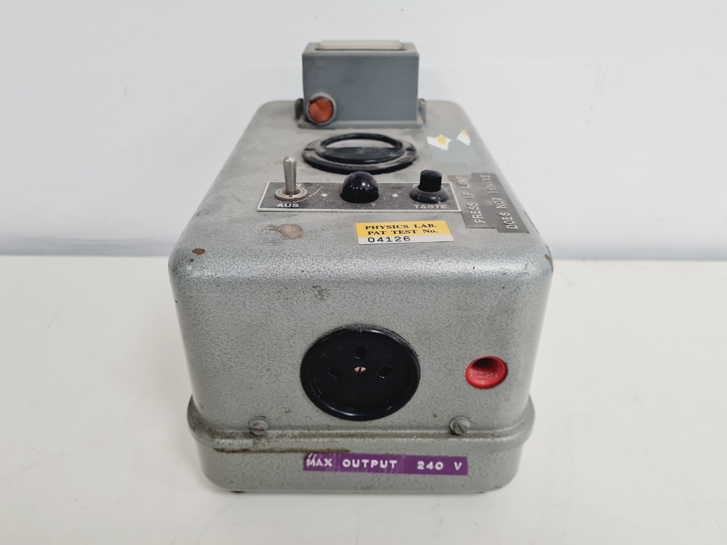 Image of Zeiss Ulraphot Vintage Photographic Microscope With Lot Of Accessories + Desk