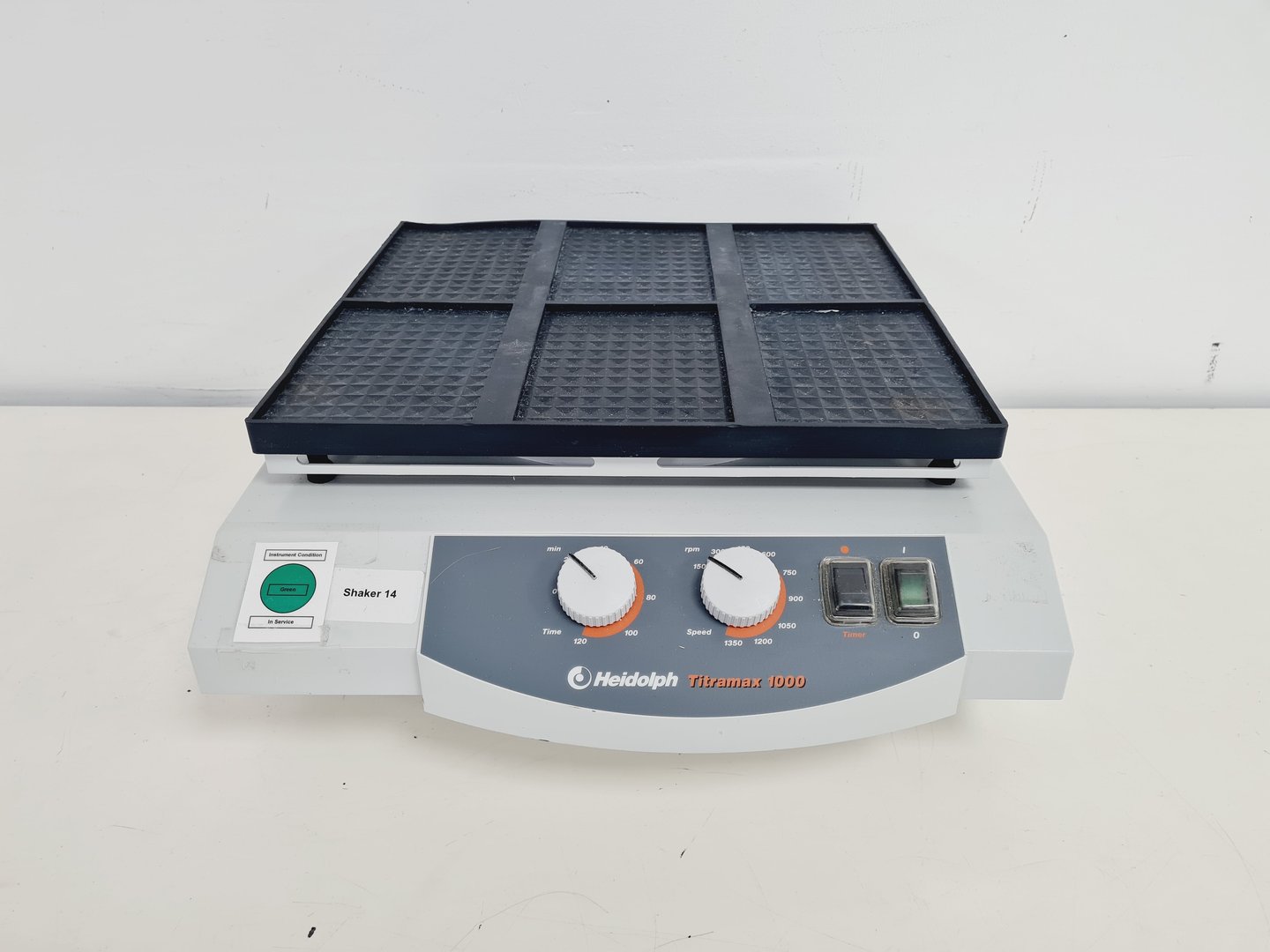 Image of Heidolph Titramax 1000 Laboratory Platform Shaker Lab