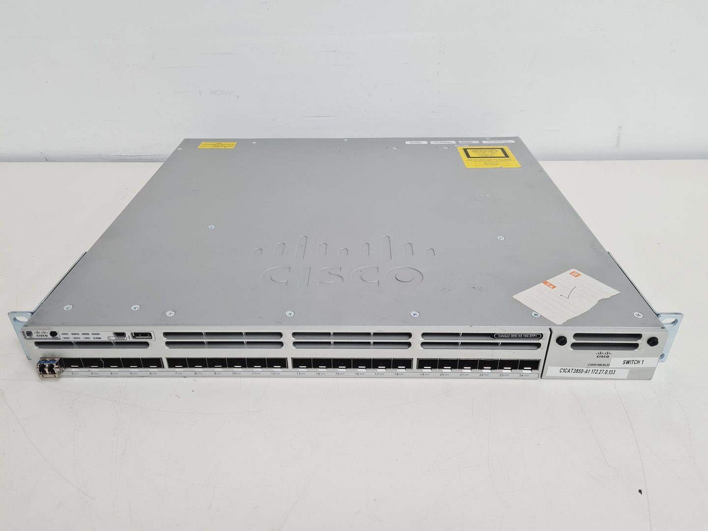 Image of Lot Of Cisco Wifi Phones, Access Points, Catalysts And More Lab