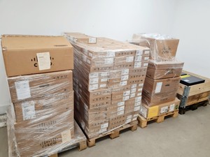 Thumbnail image of Lot Of Cisco Wifi Phones, Access Points, Catalysts And More Lab