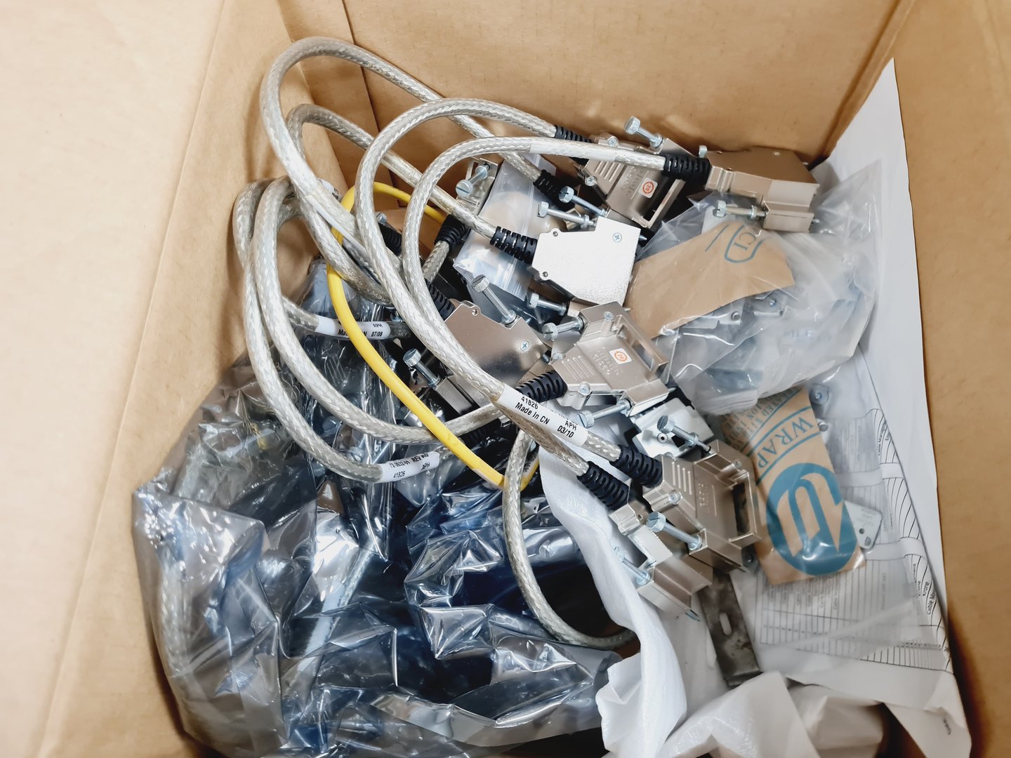 Image of Lot Of Cisco Wifi Phones, Access Points, Catalysts And More Lab