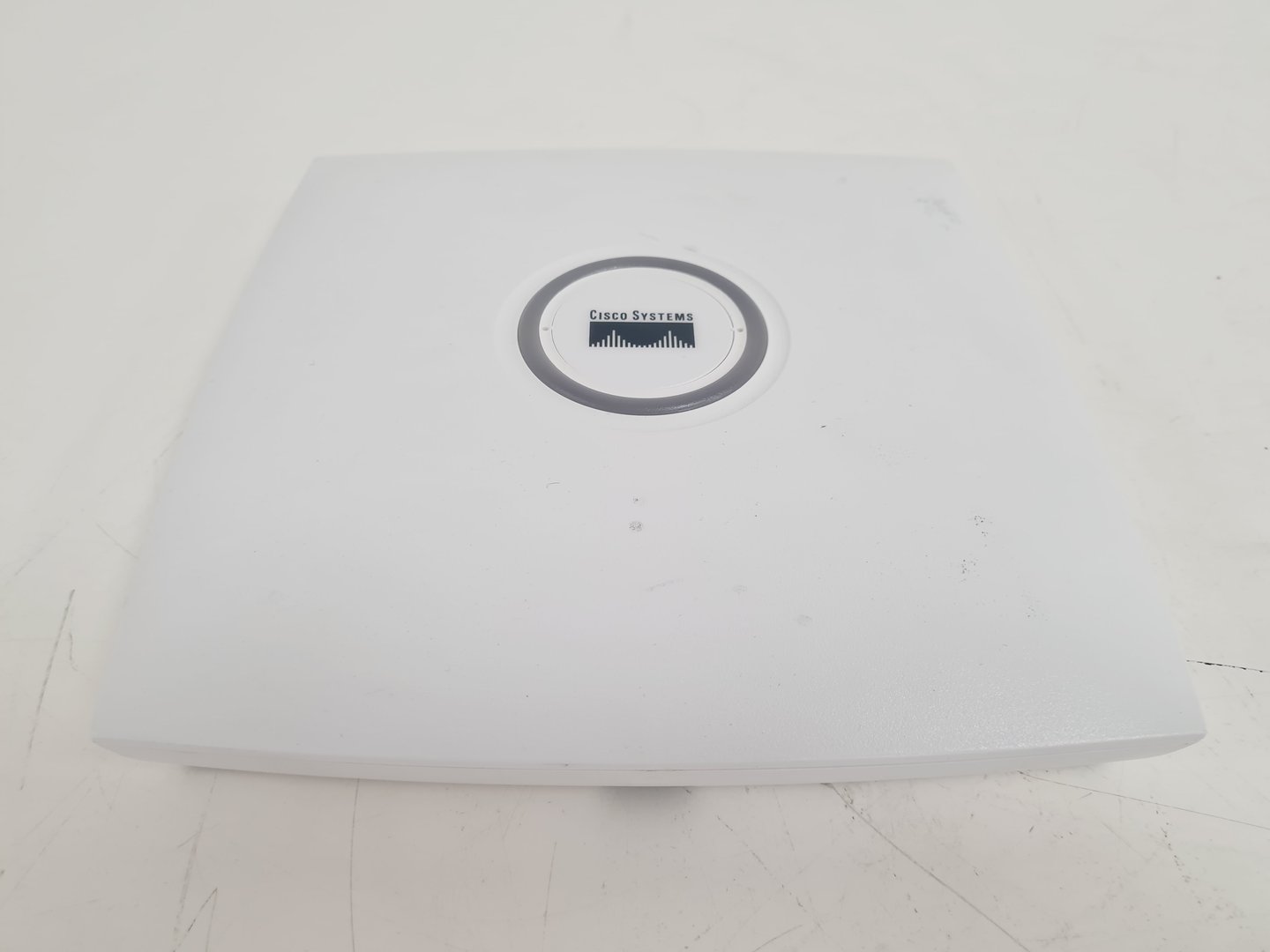 Image of Lot Of Cisco Wifi Phones, Access Points, Catalysts And More Lab