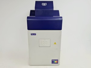 Thumbnail image of BioSpectrum 510 UVP MultiSpectral Darkroom Imaging System Lab