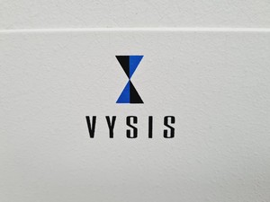 Thumbnail image of Vysis VP 2000 Processor Genetic Analysis System Lab