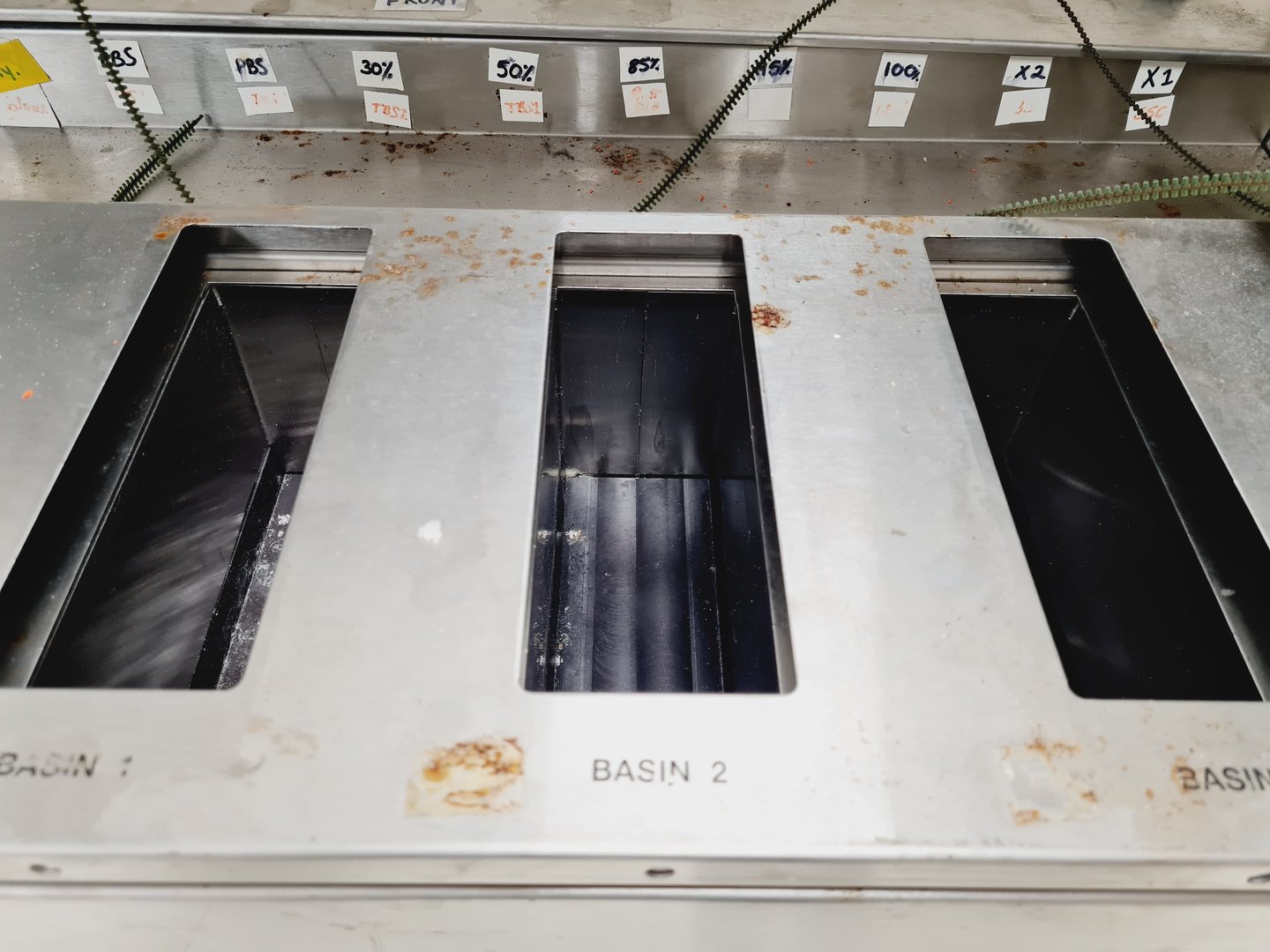 Vysis Laber Vysis VP 2000 Processor Genetic Analysis System Lab
