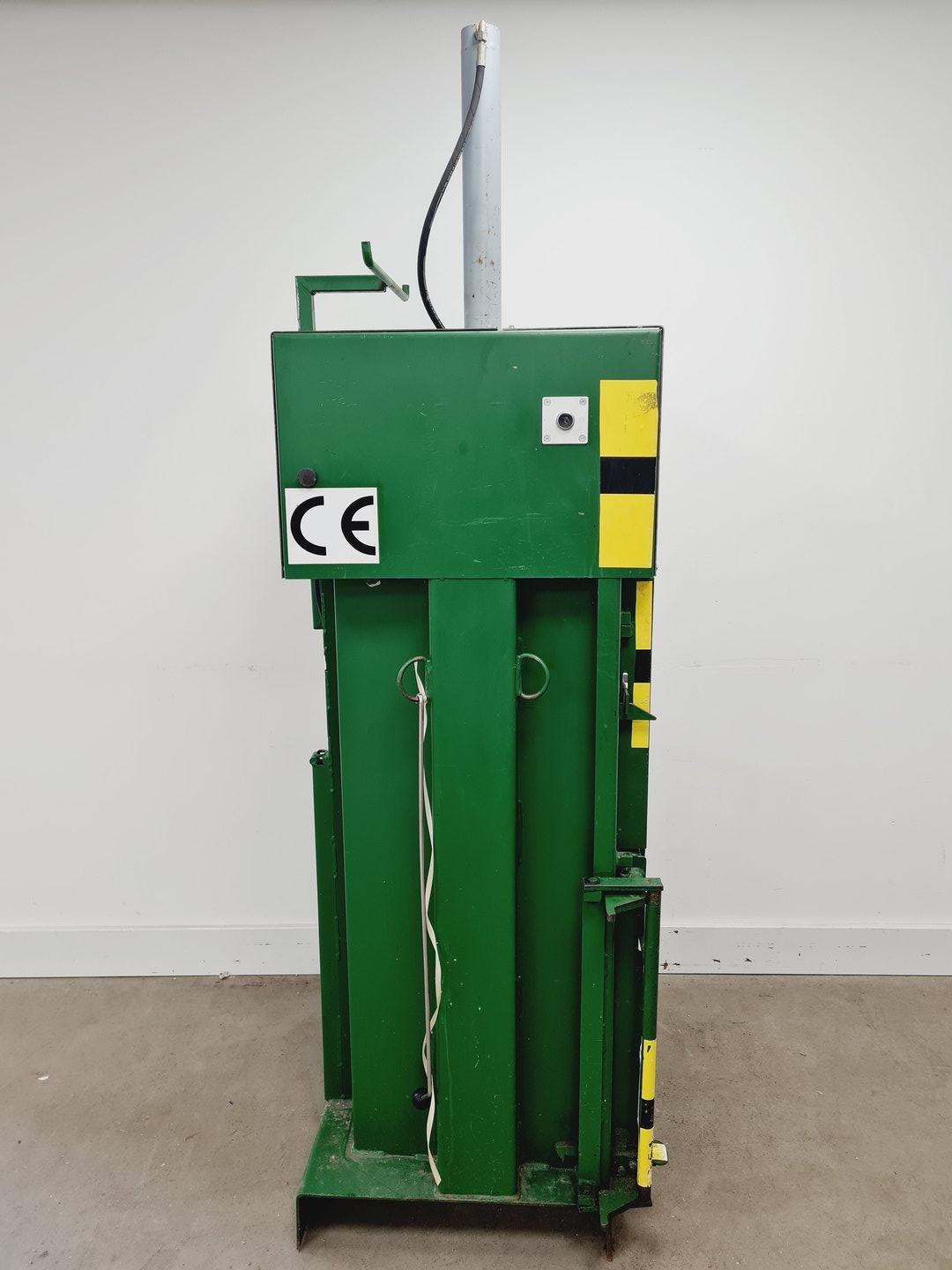 Image of Pakawaste VB56 Vertical Cardboard Baler Machine