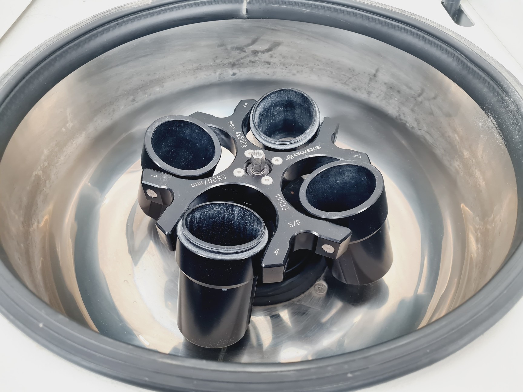 Image of Sigma 3-18K Refrigerated Benchtop Laboratory Centrifuge Spares/Repairs