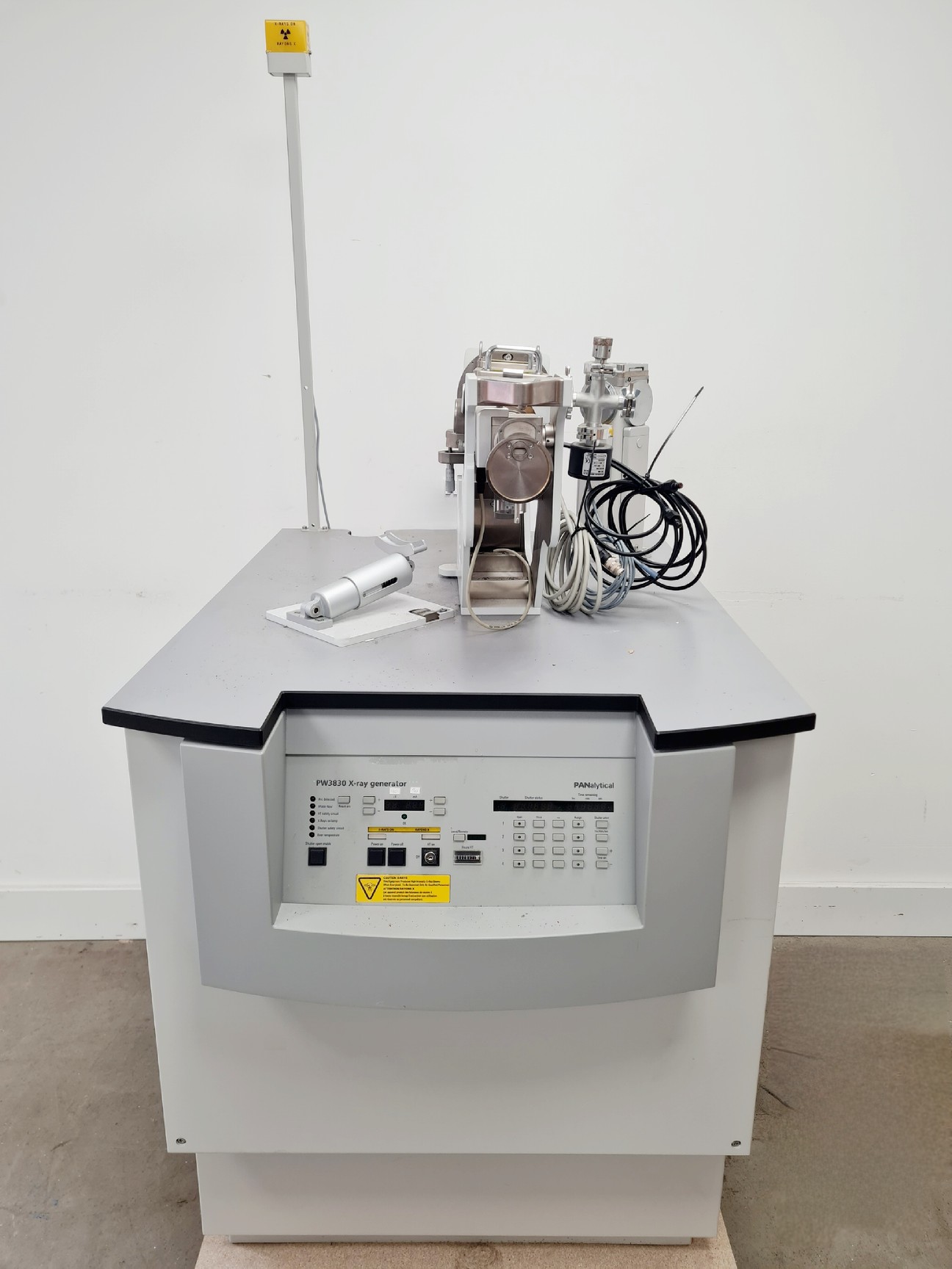 Image of PanAlytical PW3830 X-Ray Generator Lab