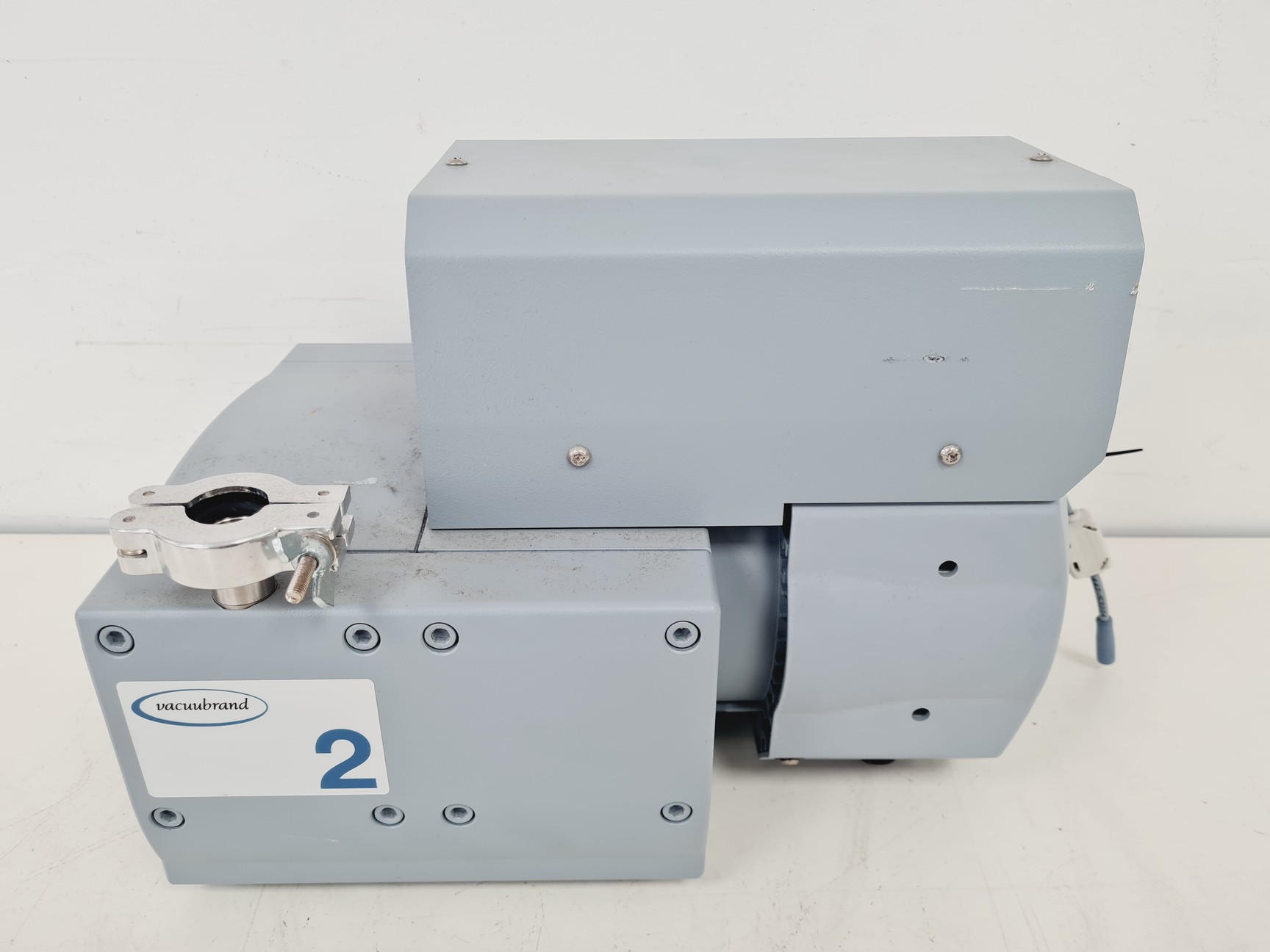 Image of VacuuBrand MV 2 NT Vario Vakuum Pumpsystem Diaphragm Pumping Unit Faulty
