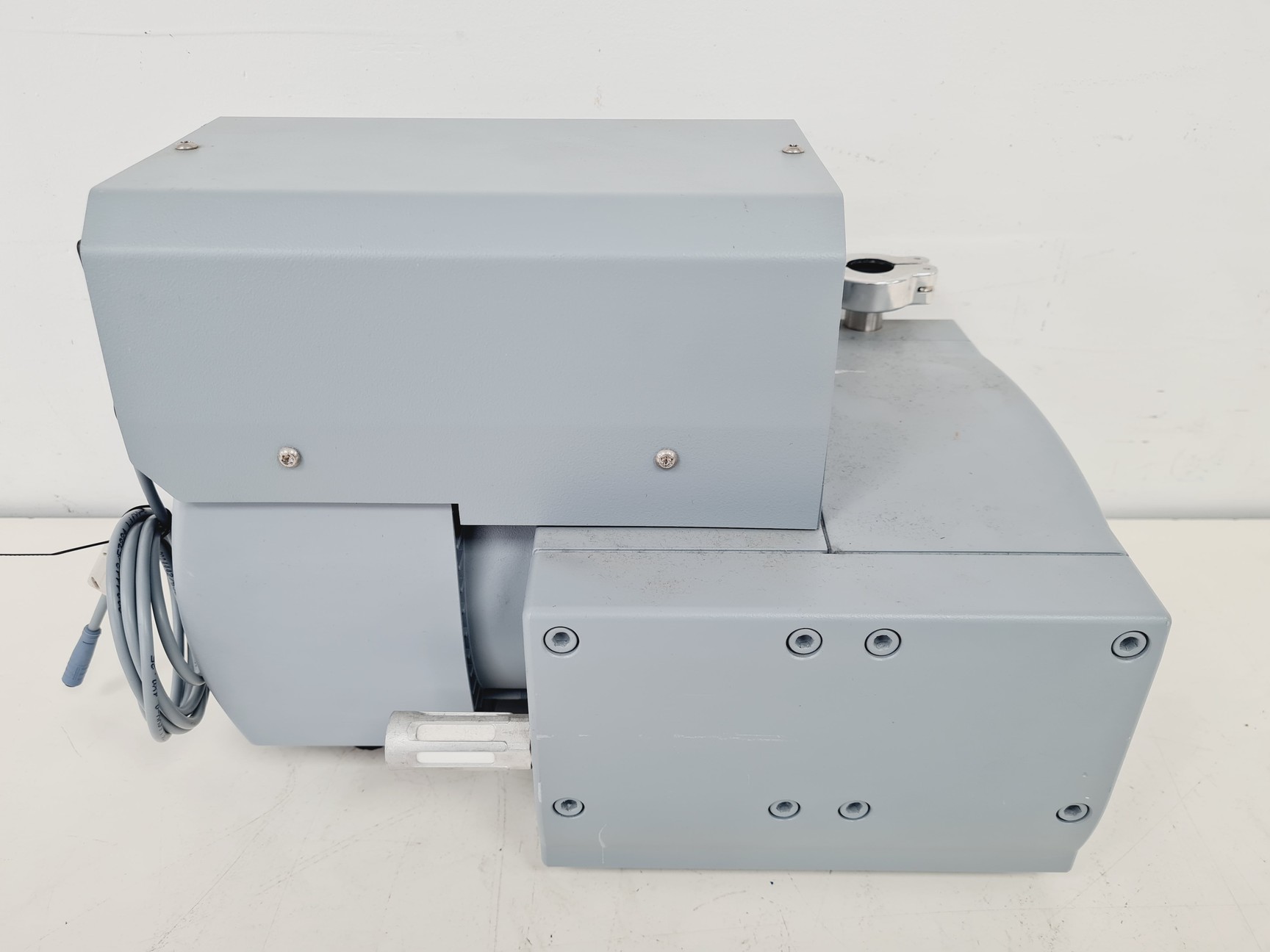 Image of VacuuBrand MV 2 NT Vario Vakuum Pumpsystem Diaphragm Pumping Unit Faulty